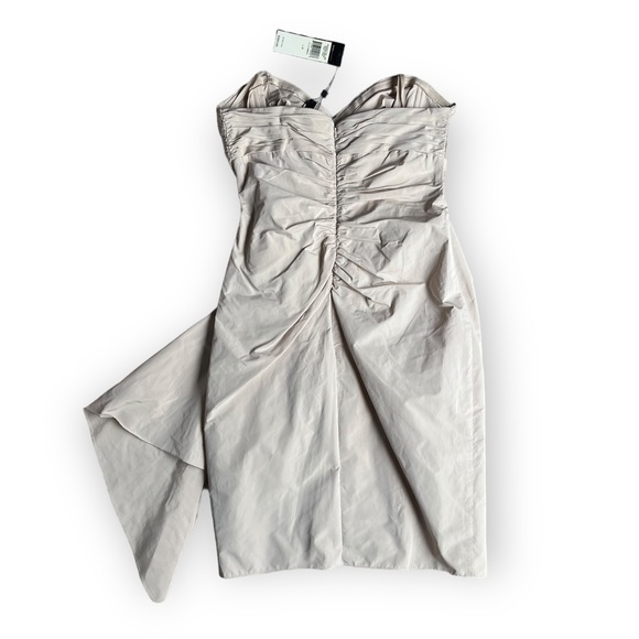 BCBGMaxAzria Beige Bow Sweetheart Cocktail Dress - Picture 2 of 6